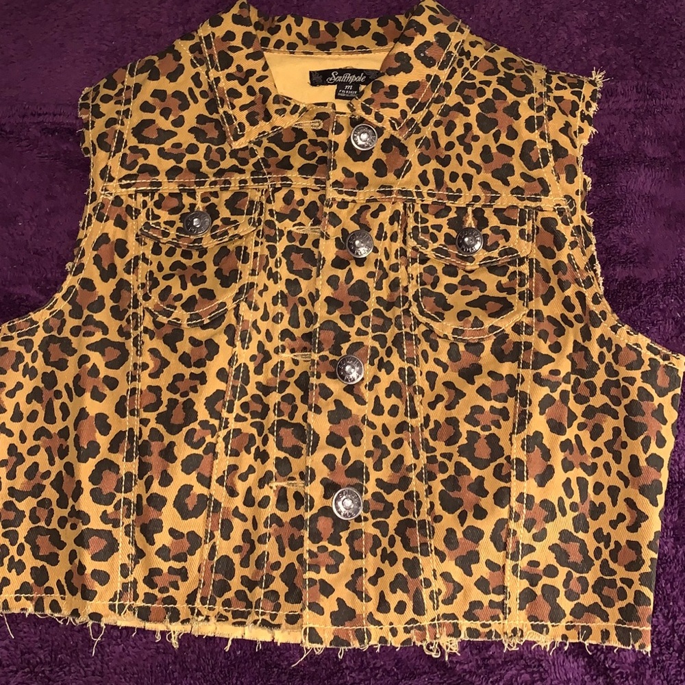 🐆Cheetah Print Denim Vest🐆
